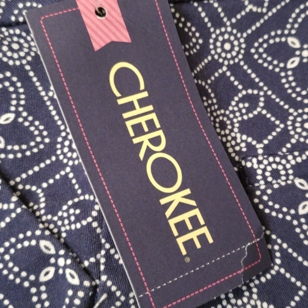 Cherokee Blue/White Print Shorts NWT
